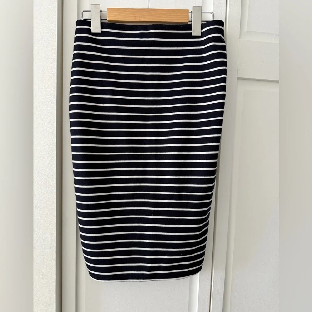 Zara Navy & White Striped Pencil Skirt Wrap Hem Stretch Size S - Picture 7 of 7